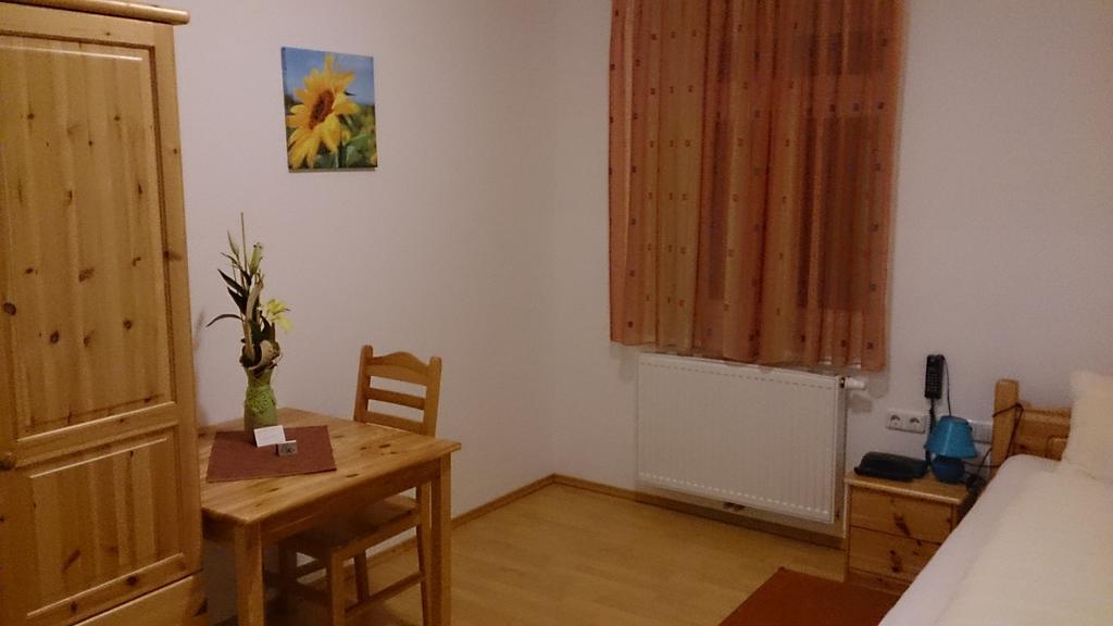 Gasthof Zum Goldenen Pflug Amstetten Cameră foto